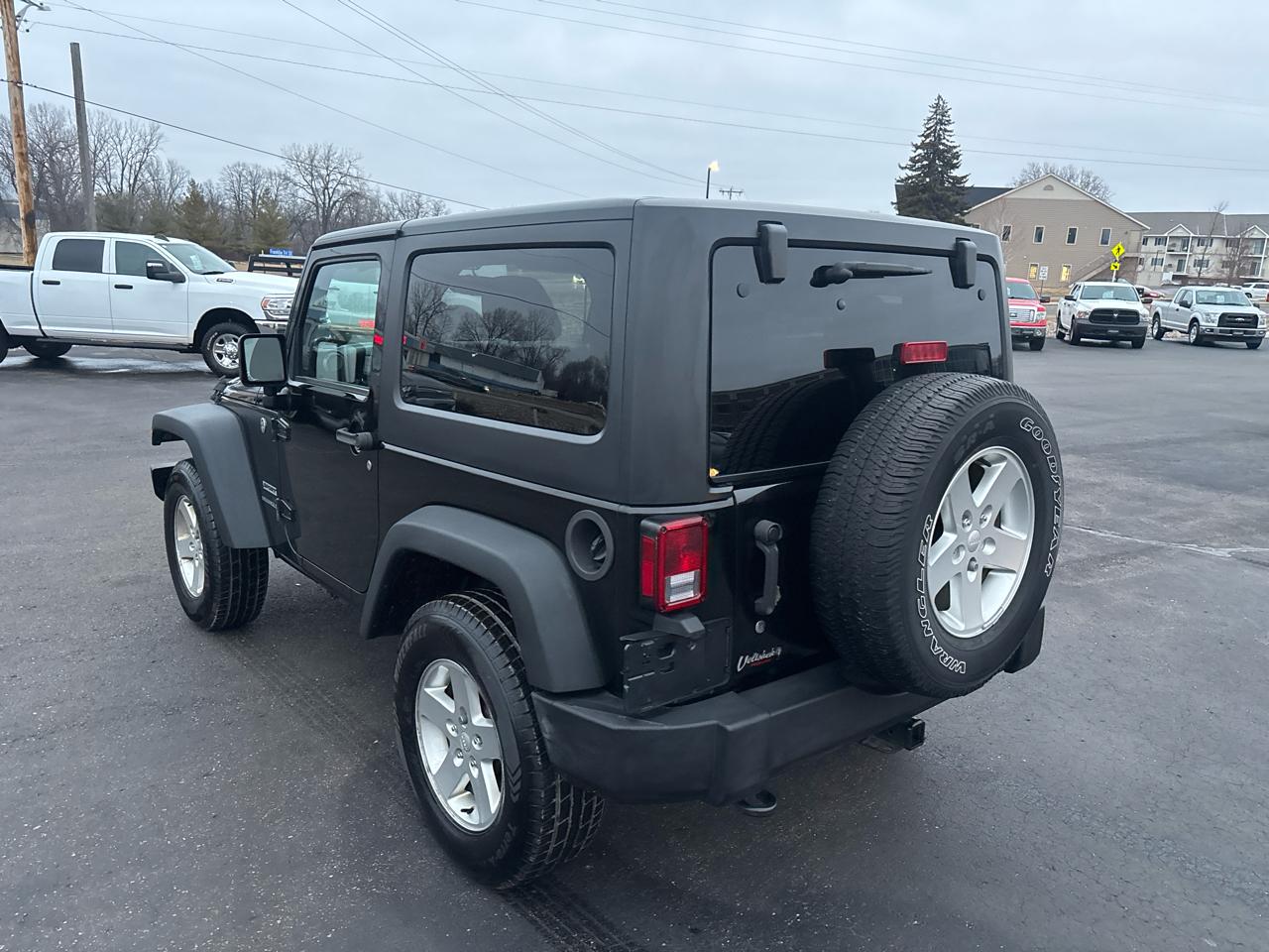 Jeep Wrangler 4WD 2dr Sport 2016