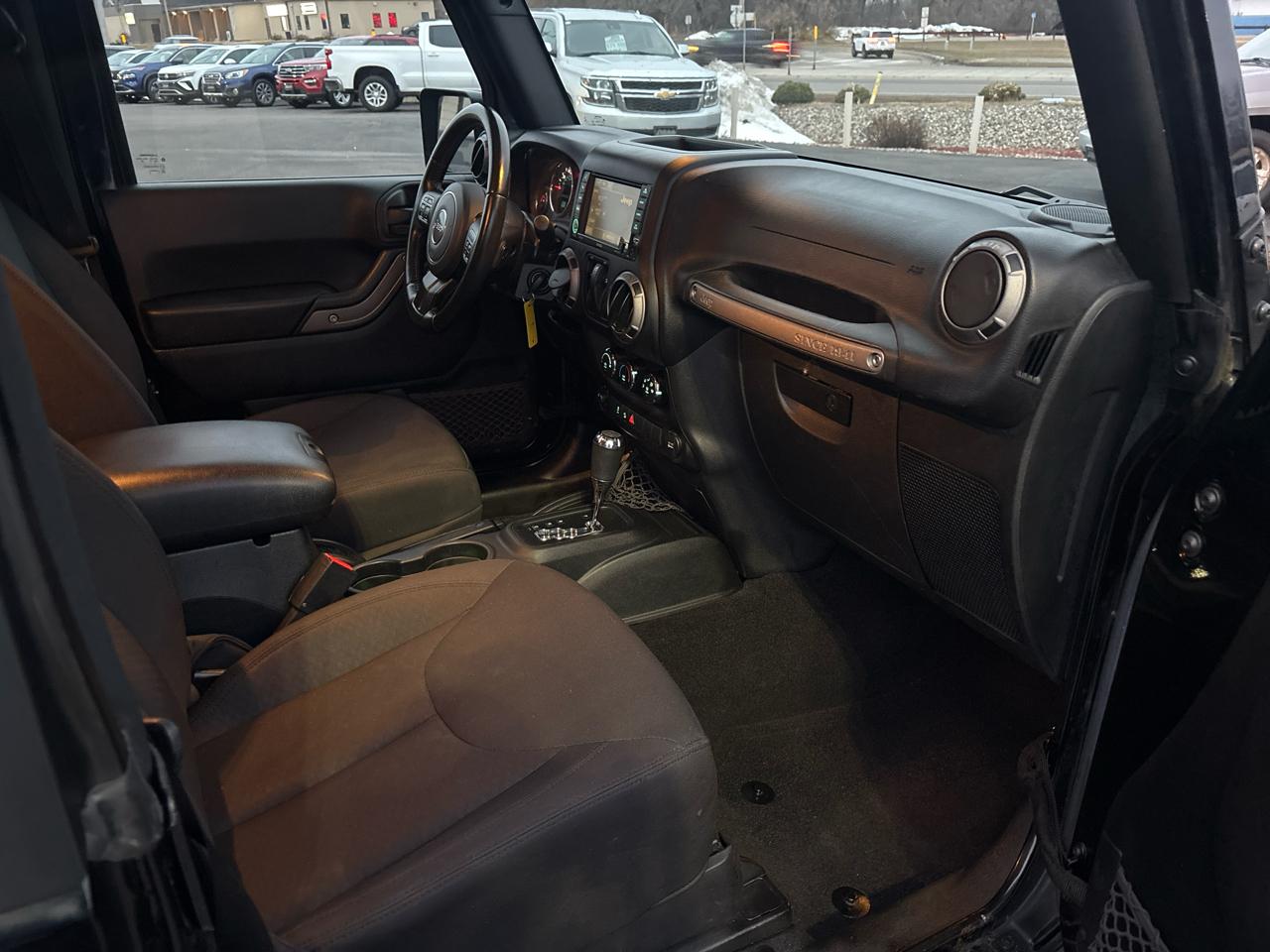 Jeep Wrangler 4WD 2dr Sport 2016