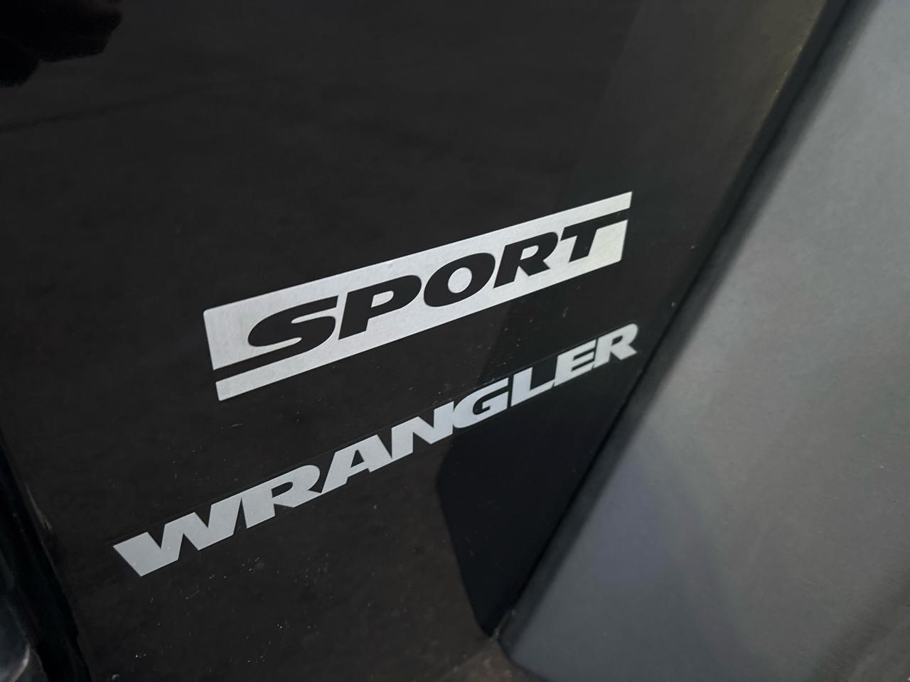 Jeep Wrangler 4WD 2dr Sport 2016