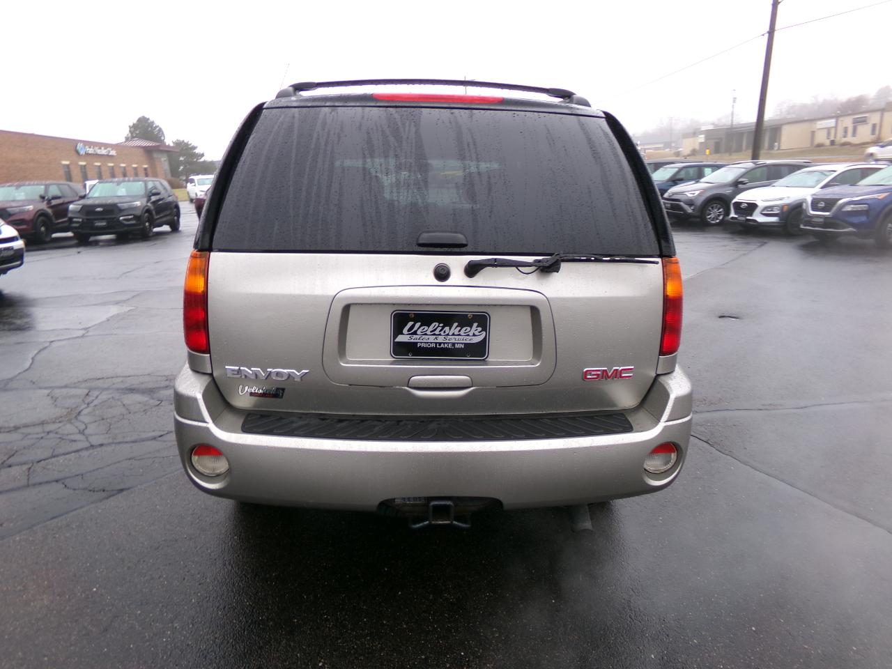 GMC Envoy 4dr 4WD SLE 2003