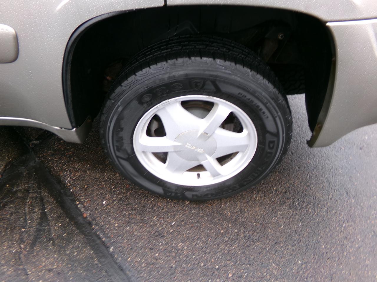 GMC Envoy 4dr 4WD SLE 2003