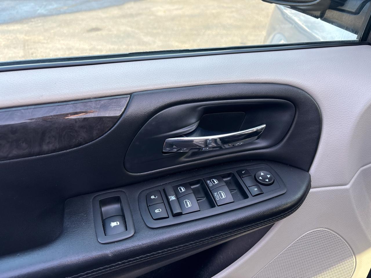 Dodge Grand Caravan 4dr Wgn SXT 2014