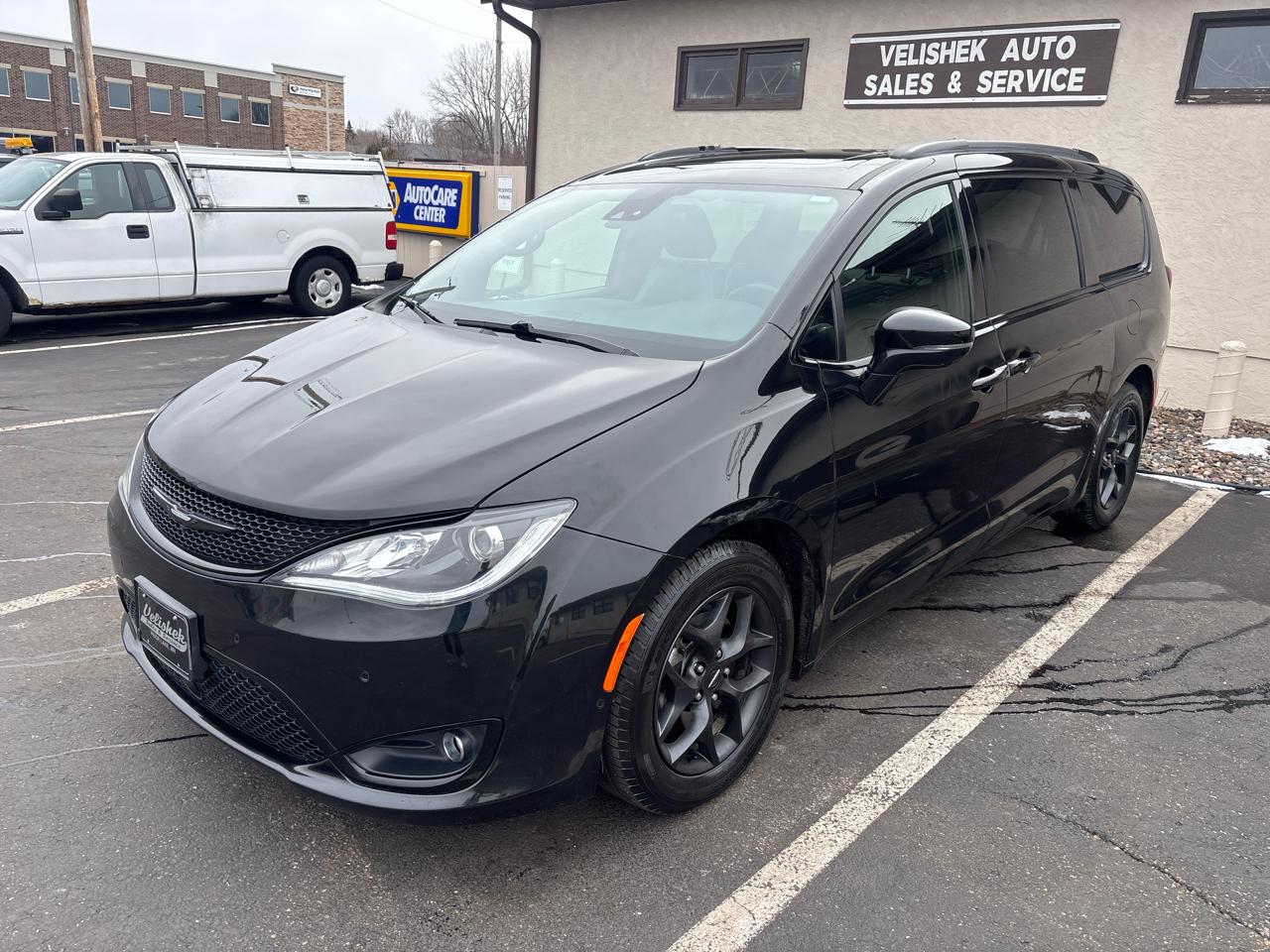 Chrysler Pacifica Limited FWD 2018