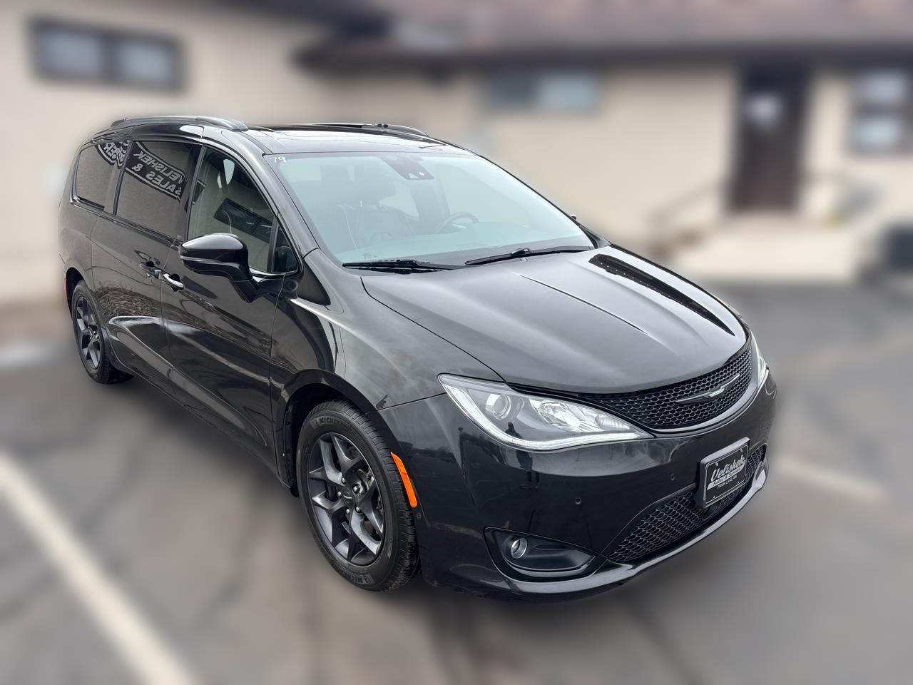 2018 Chrysler Pacifica Limited FWD S package
