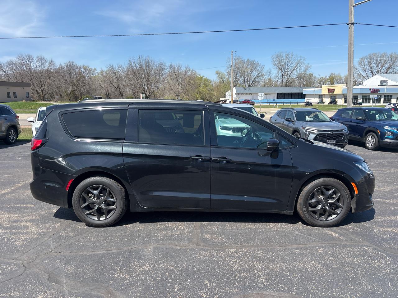 Chrysler Pacifica  2018
