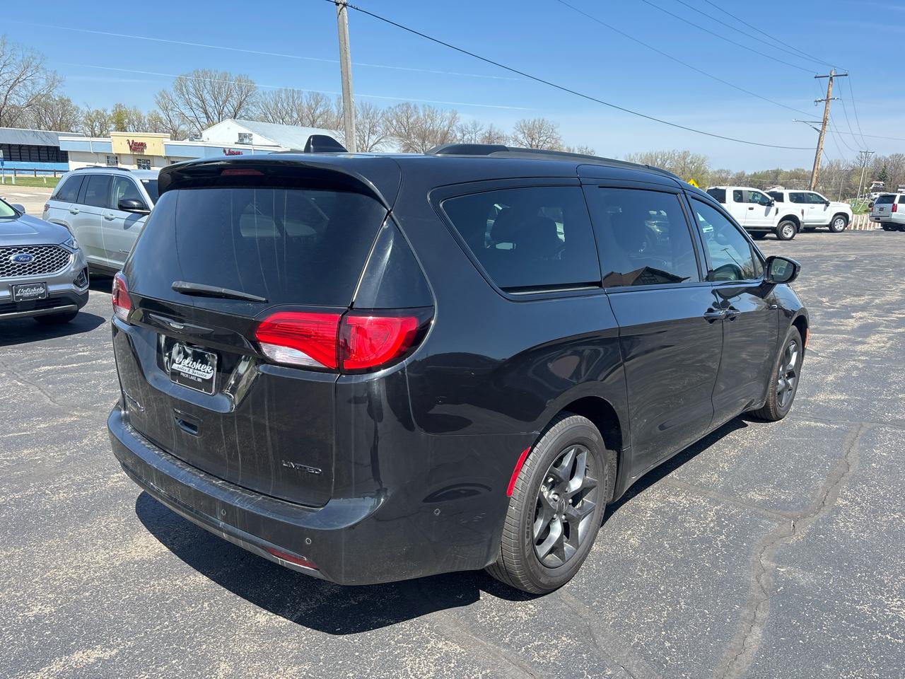 Chrysler Pacifica  2018