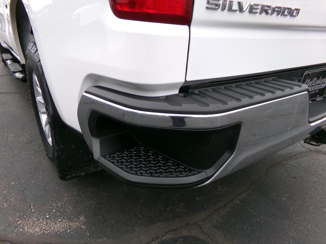 Chevrolet Silverado 1500 4WD Crew Cab 157" LT 2023