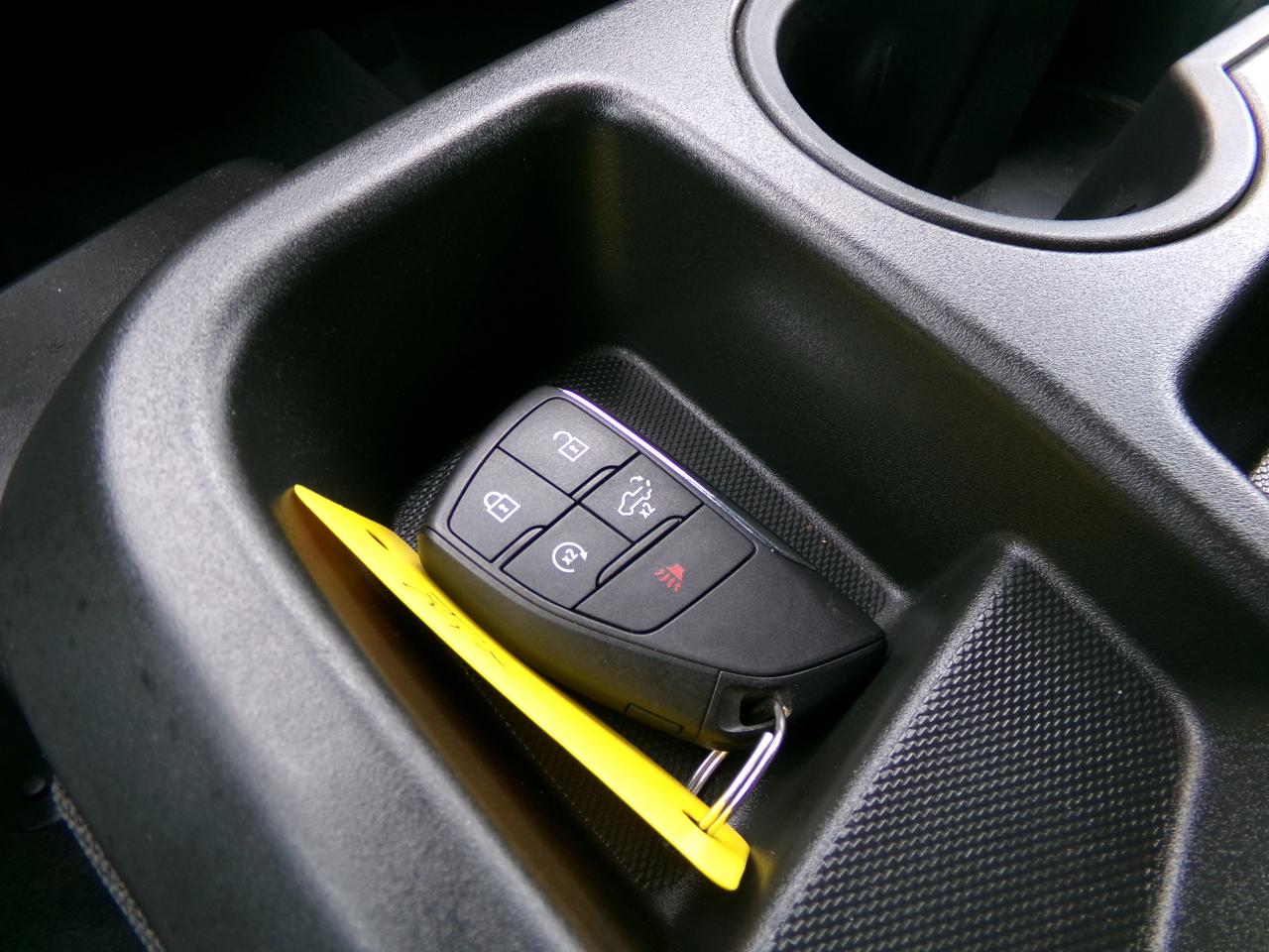 Chevrolet Silverado 1500 4WD Crew Cab 157" LT 2023