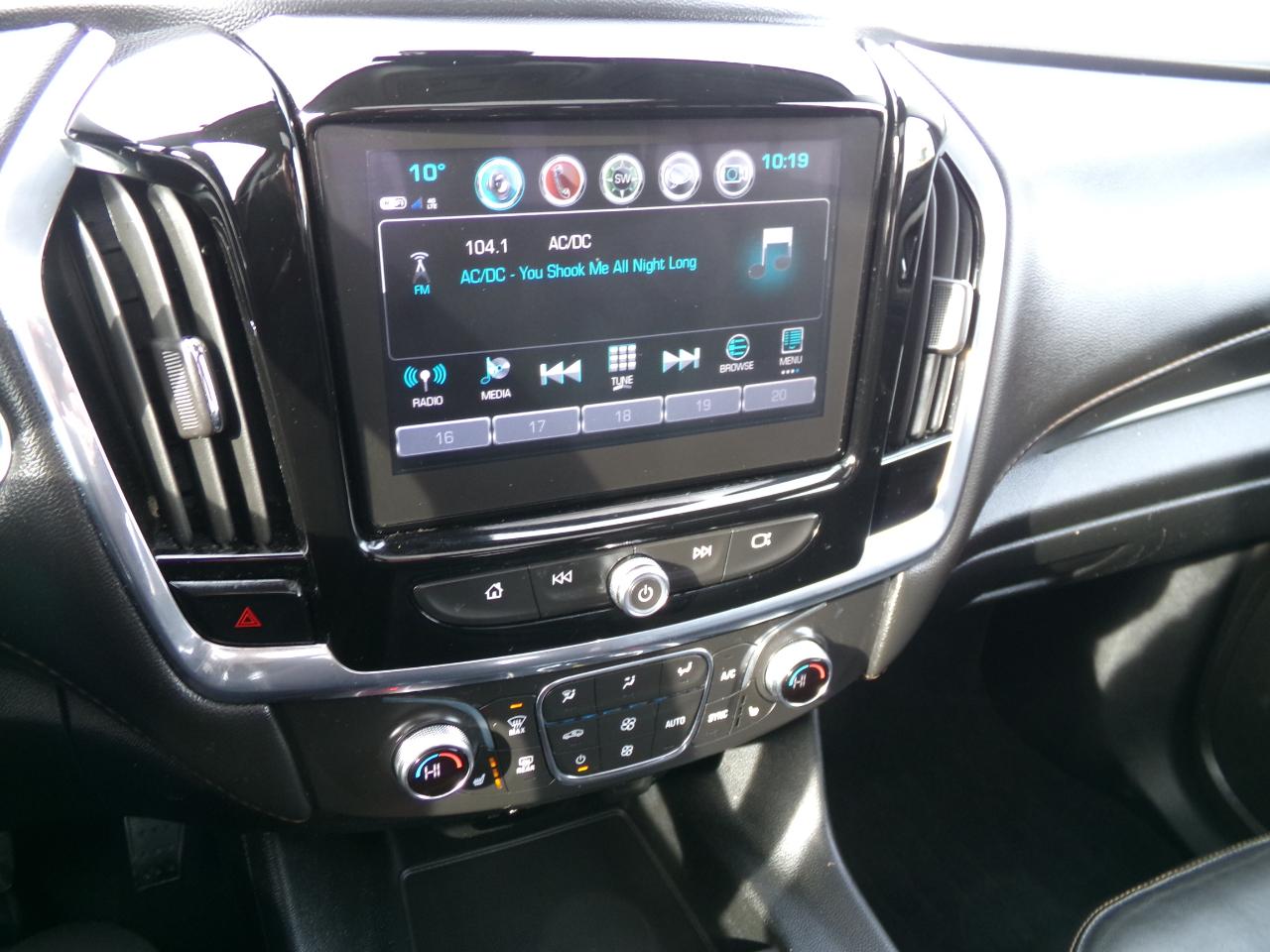 Chevrolet Traverse AWD 4dr RS 2019