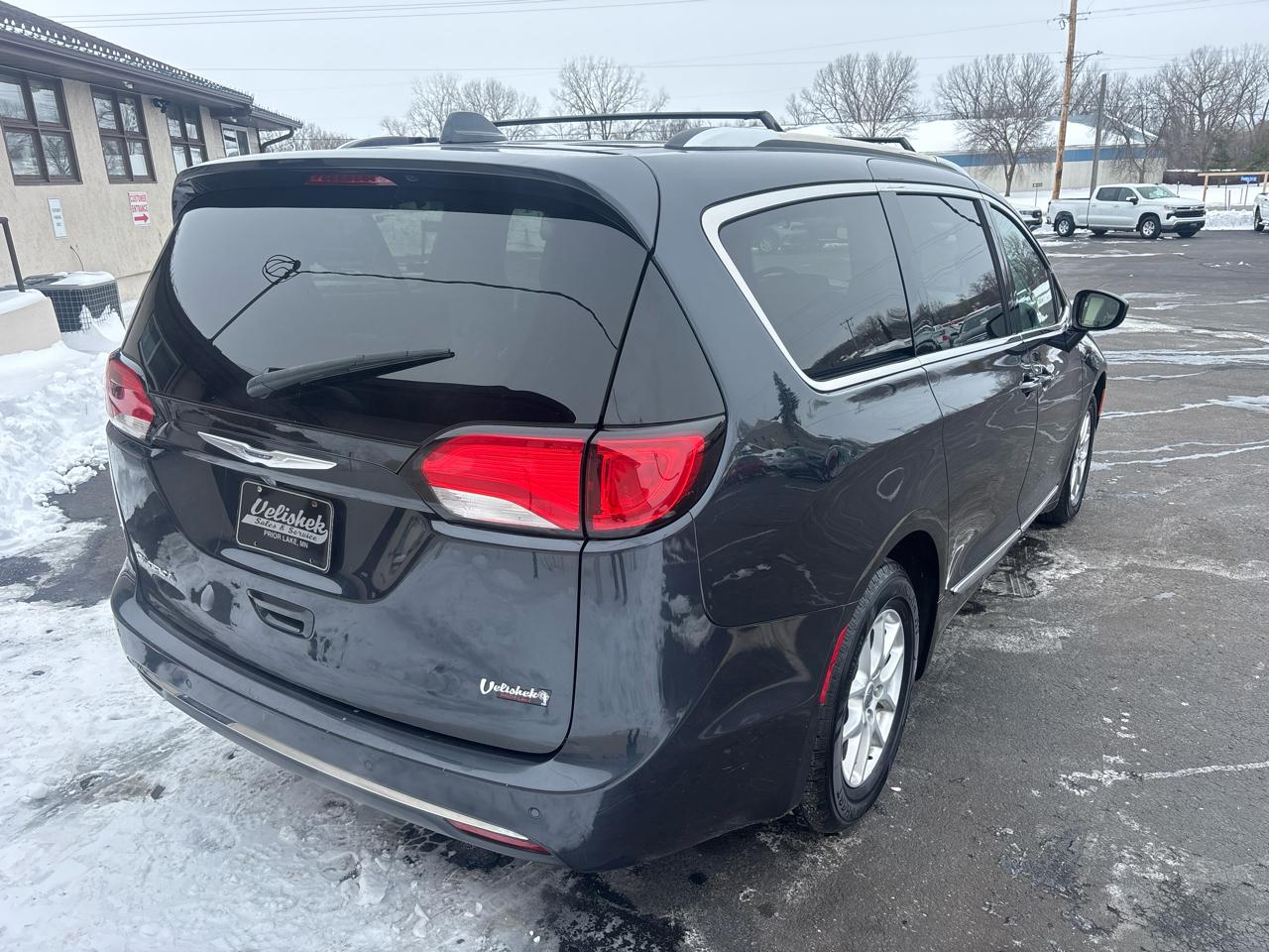 Chrysler Pacifica Touring L FWD 2020
