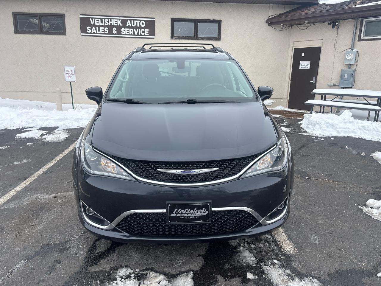 Chrysler Pacifica Touring L FWD 2020