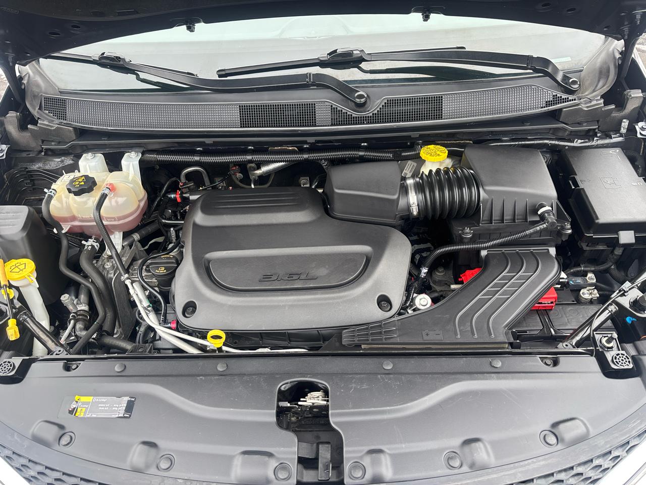 Chrysler Pacifica Touring L FWD 2020