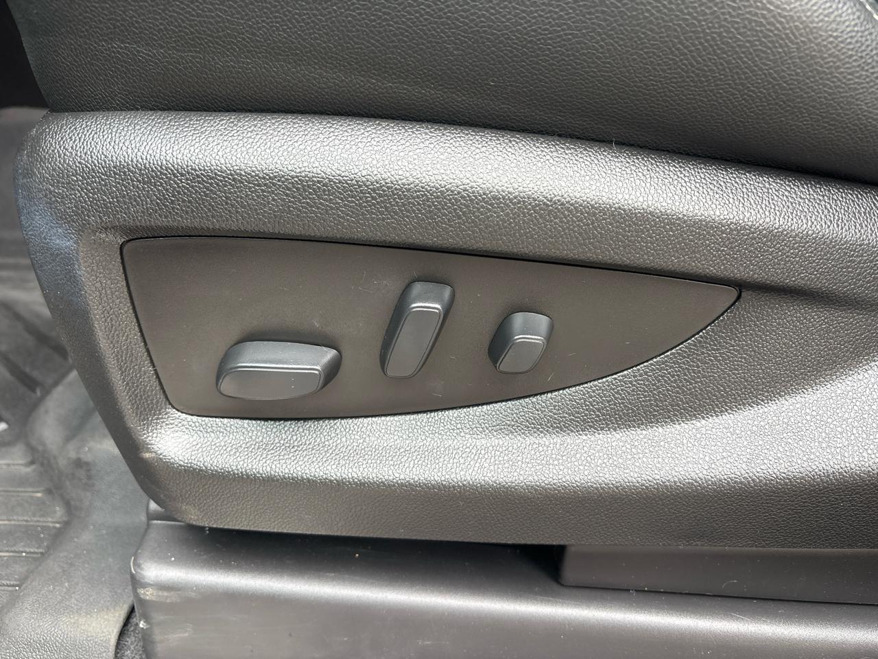 Chevrolet Suburban 4WD 4dr 1500 Premier 2019