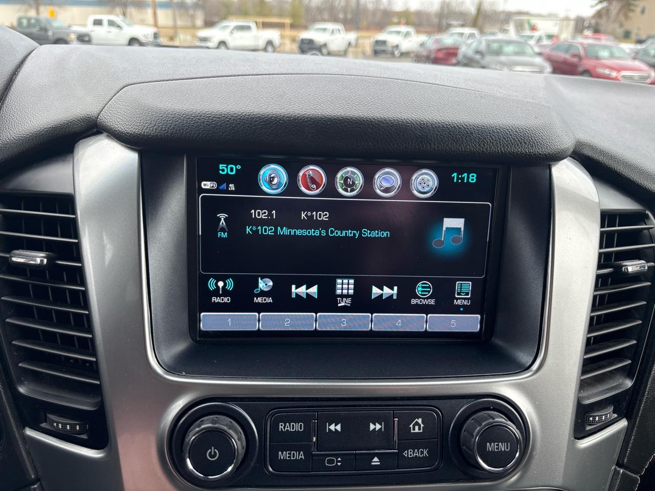 Chevrolet Suburban 4WD 4dr 1500 Premier 2019