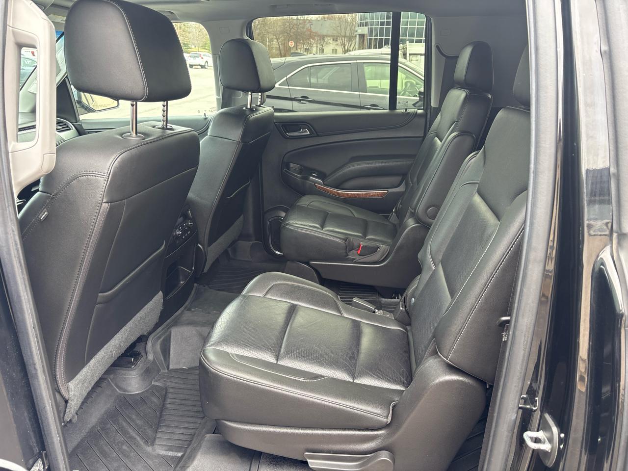 Chevrolet Suburban 4WD 4dr 1500 Premier 2019