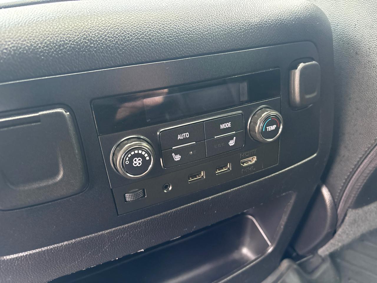 Chevrolet Suburban 4WD 4dr 1500 Premier 2019