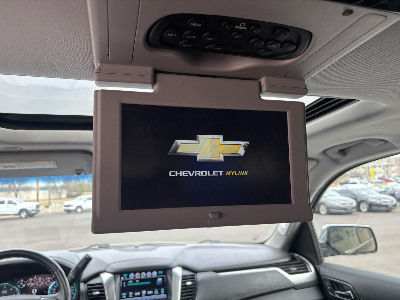 Chevrolet Suburban 4WD 4dr 1500 Premier 2019