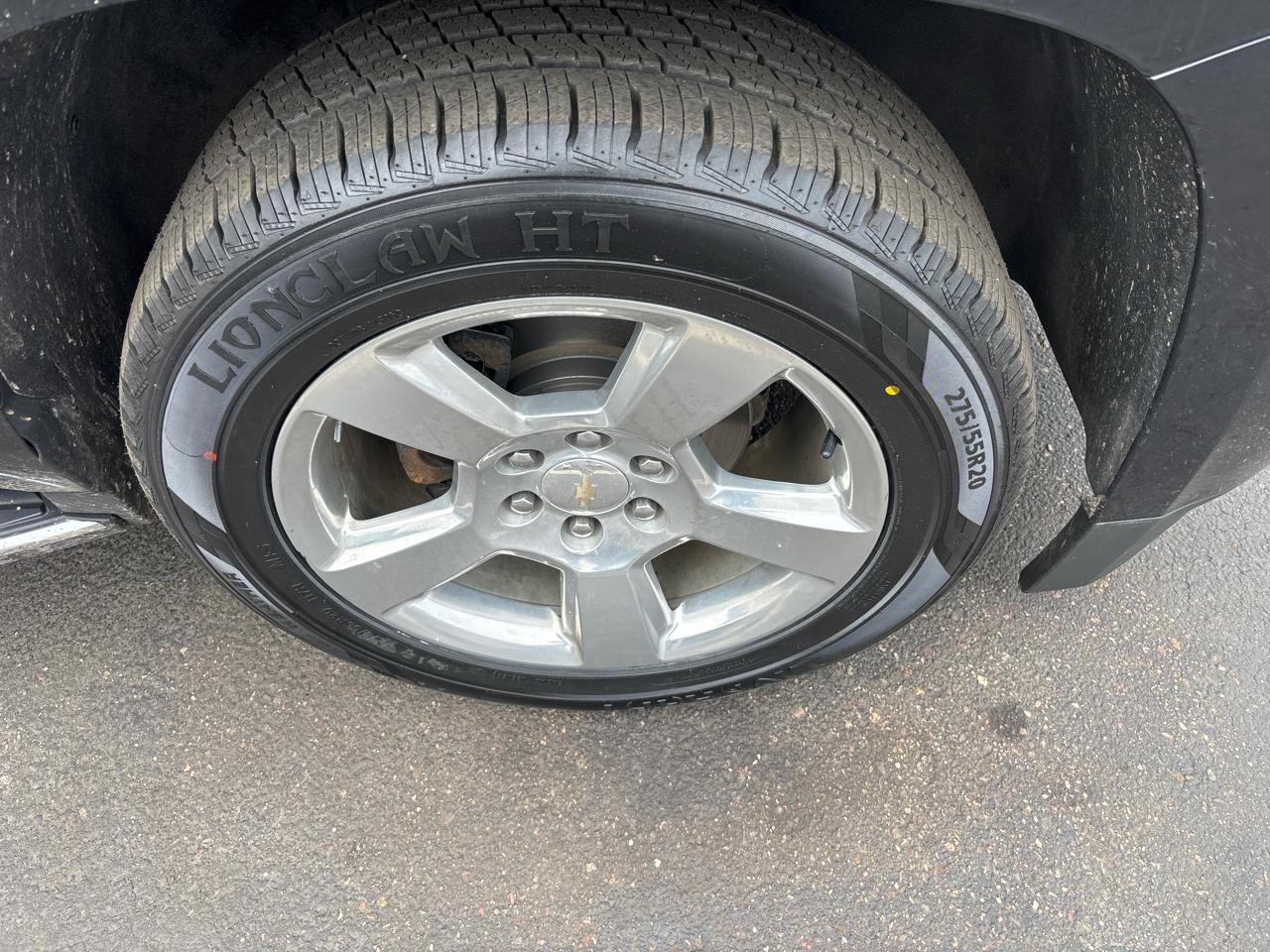 Chevrolet Suburban 4WD 4dr 1500 Premier 2019