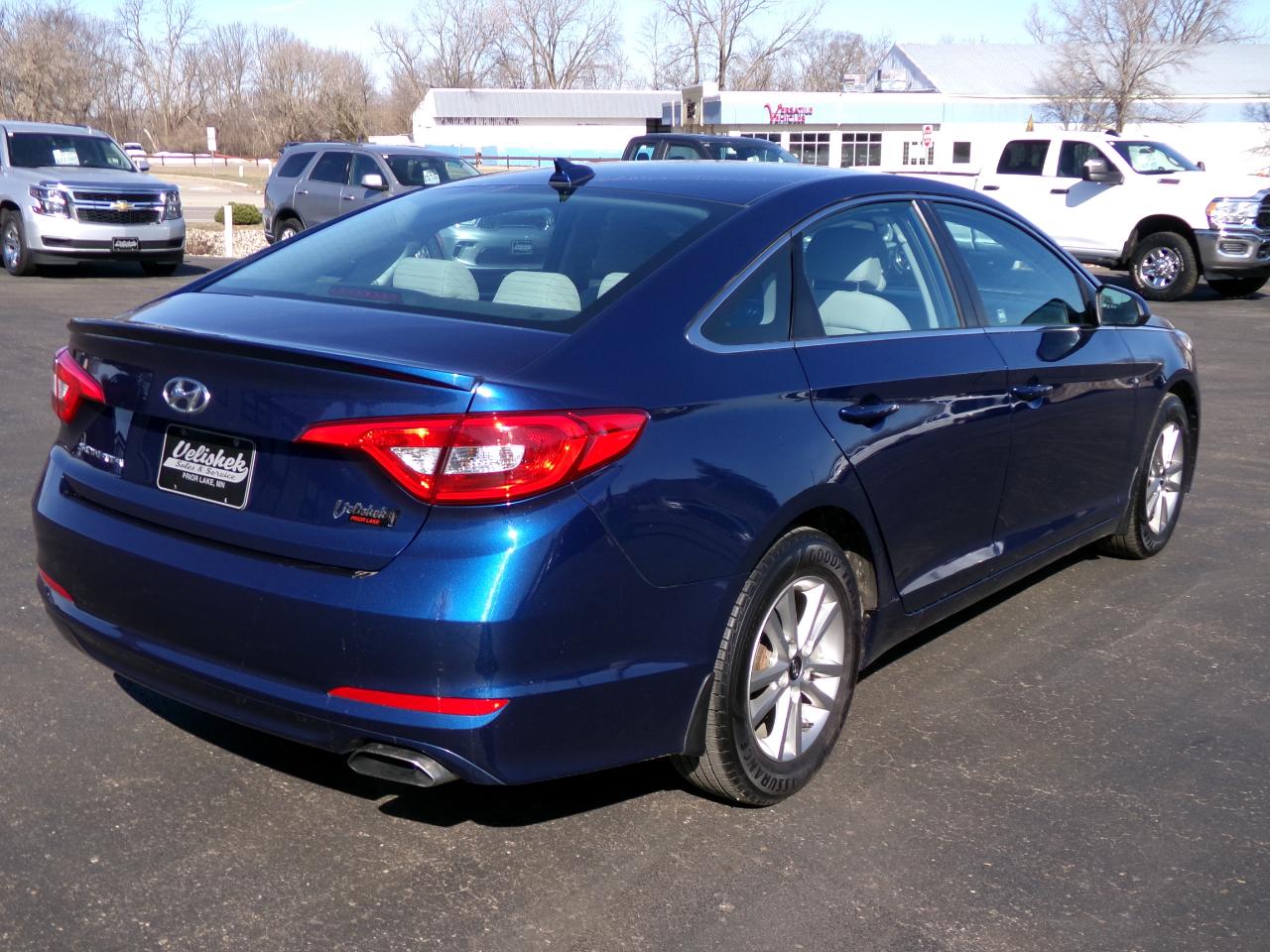 Hyundai Sonata SE 2.4L 2017