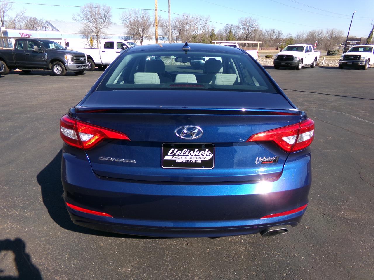 Hyundai Sonata SE 2.4L 2017