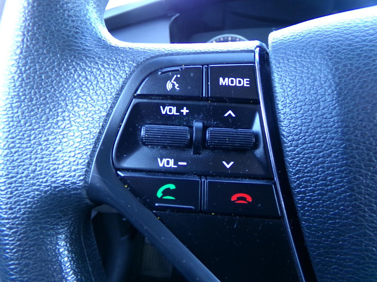 Hyundai Sonata SE 2.4L 2017