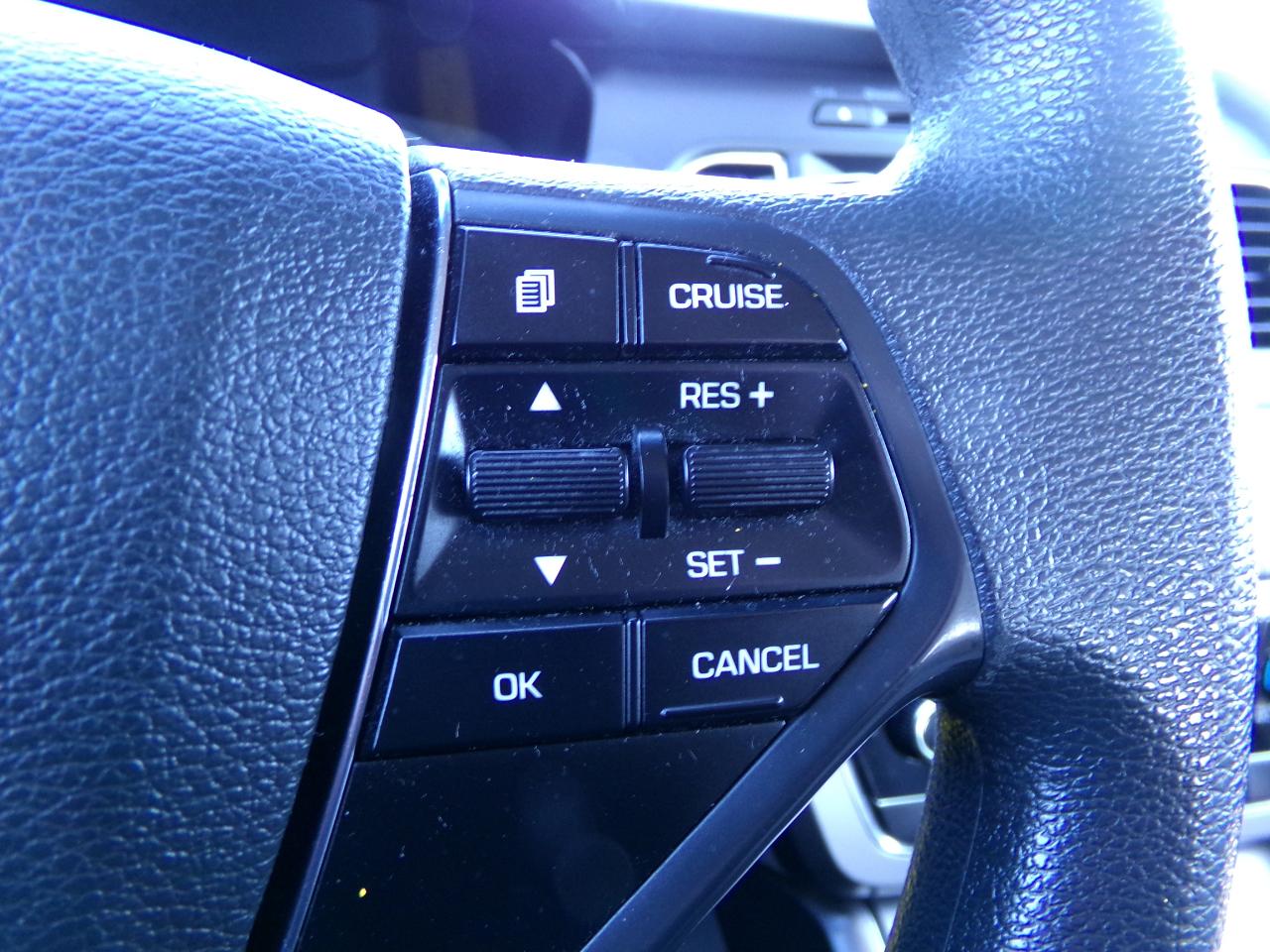 Hyundai Sonata SE 2.4L 2017