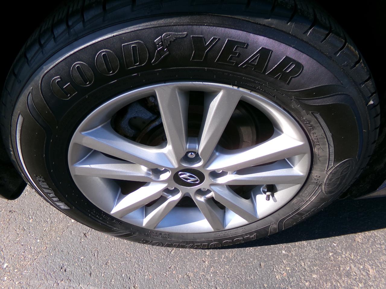 Hyundai Sonata SE 2.4L 2017