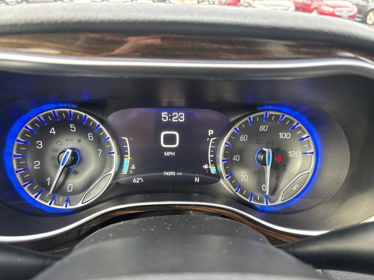 Chrysler Pacifica Limited FWD 2022