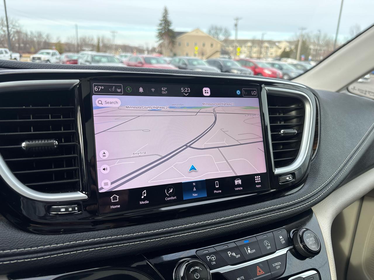 Chrysler Pacifica Limited FWD 2022