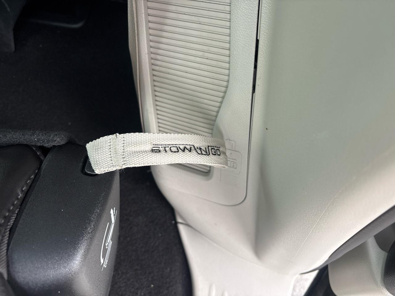 Chrysler Pacifica Limited FWD 2022