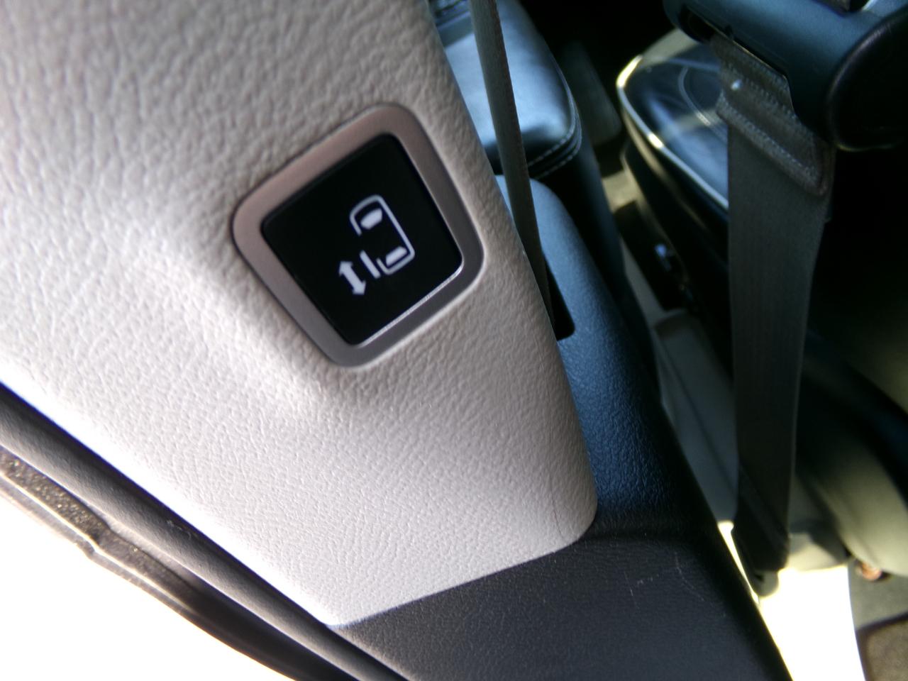 Chrysler Pacifica Limited FWD 2022