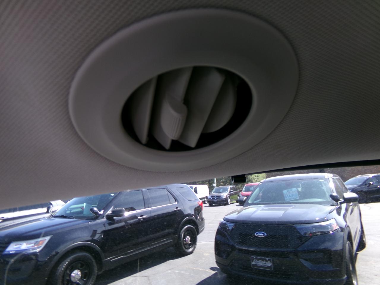 Chrysler Pacifica Limited FWD 2022