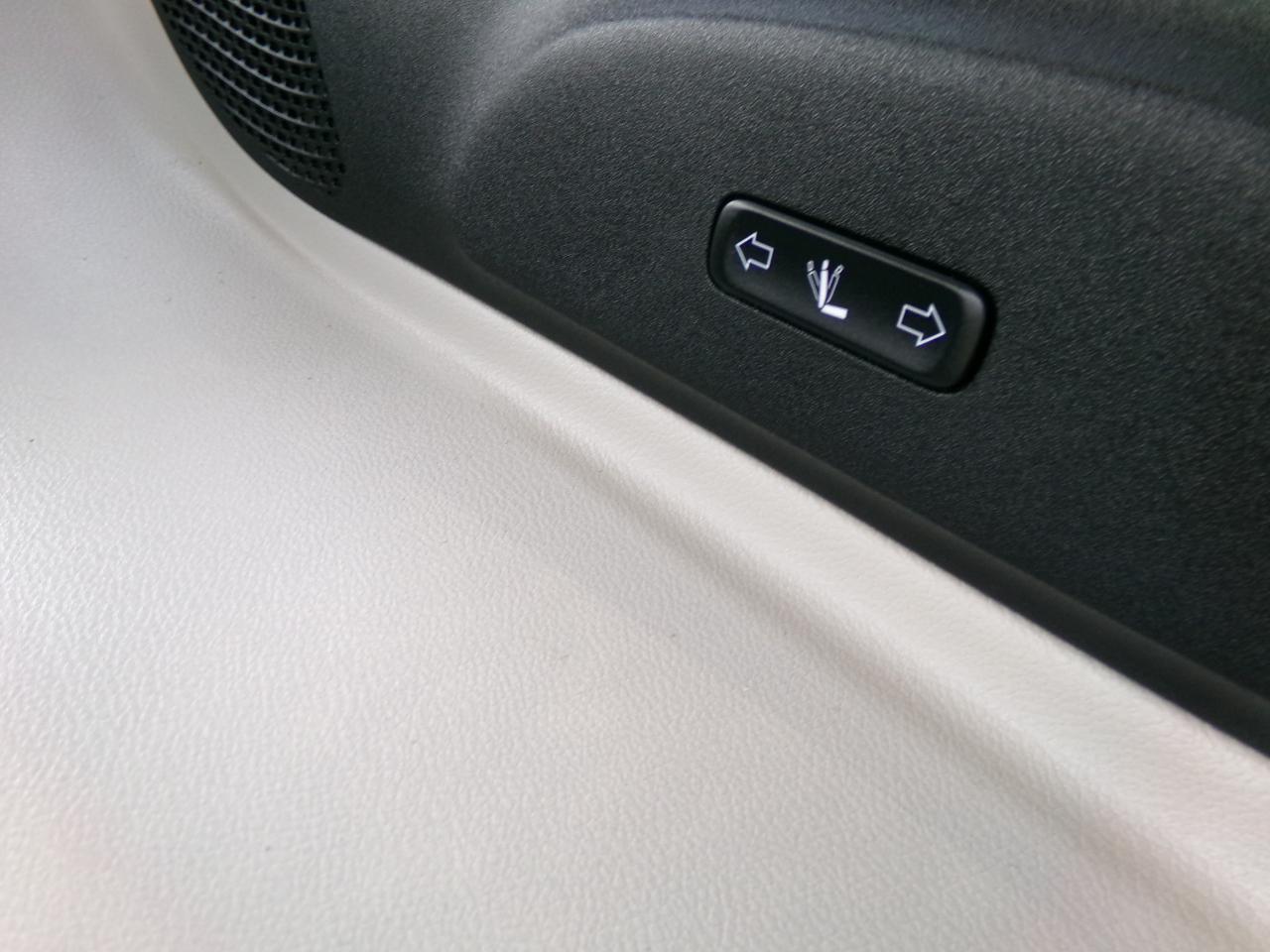 Chrysler Pacifica Limited FWD 2022