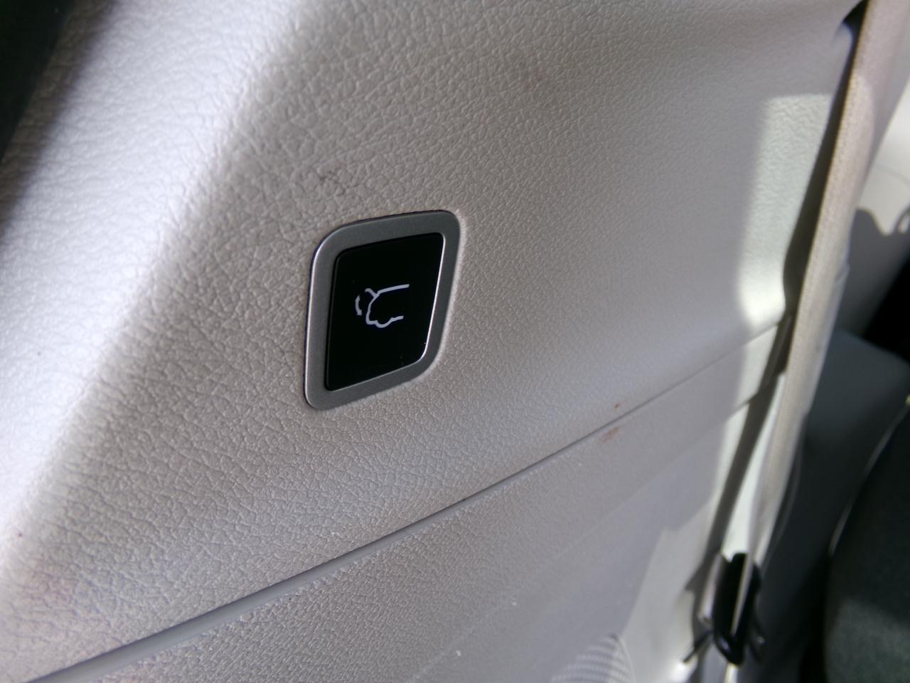 Chrysler Pacifica Limited FWD 2022