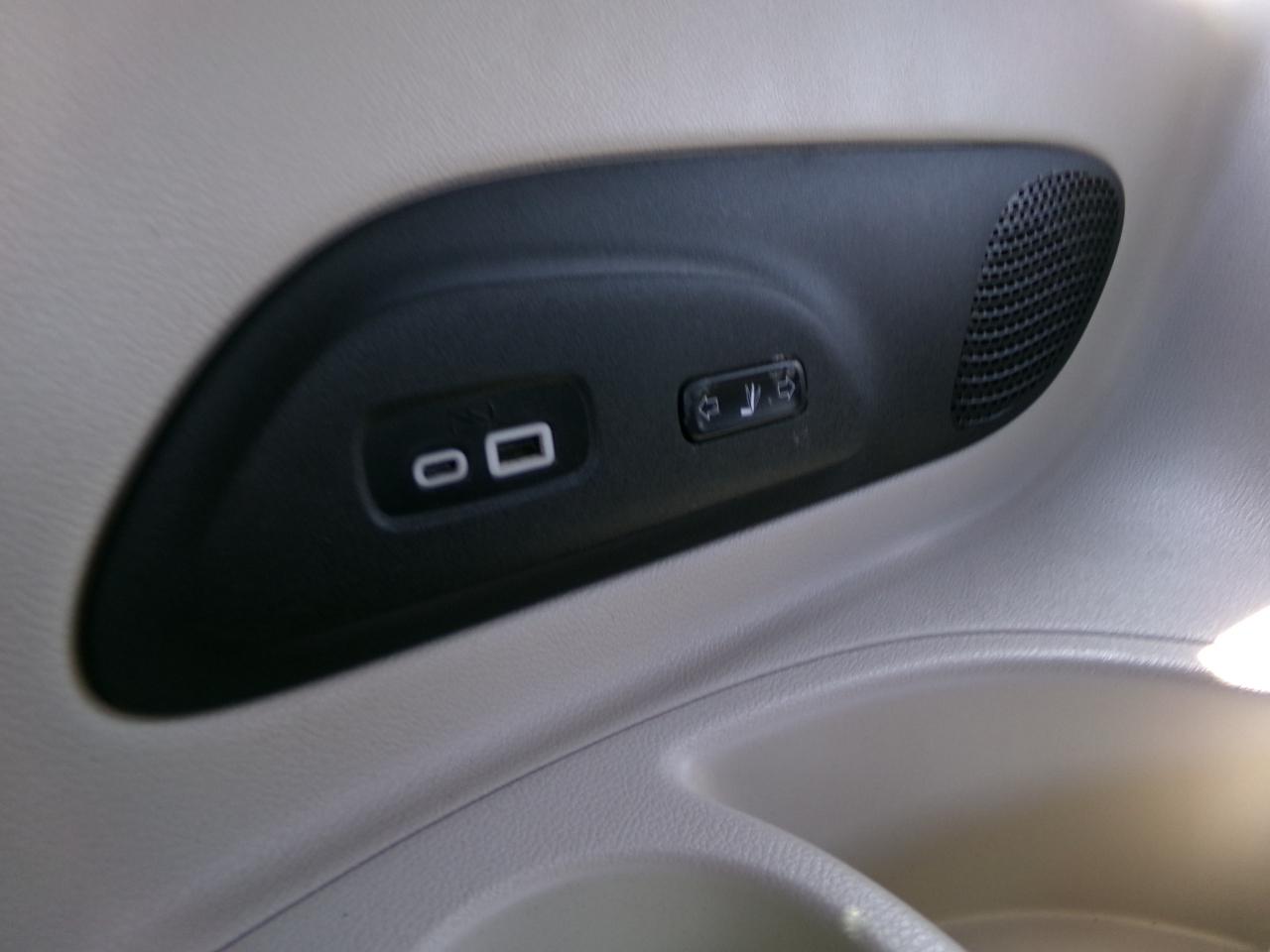 Chrysler Pacifica Limited FWD 2022
