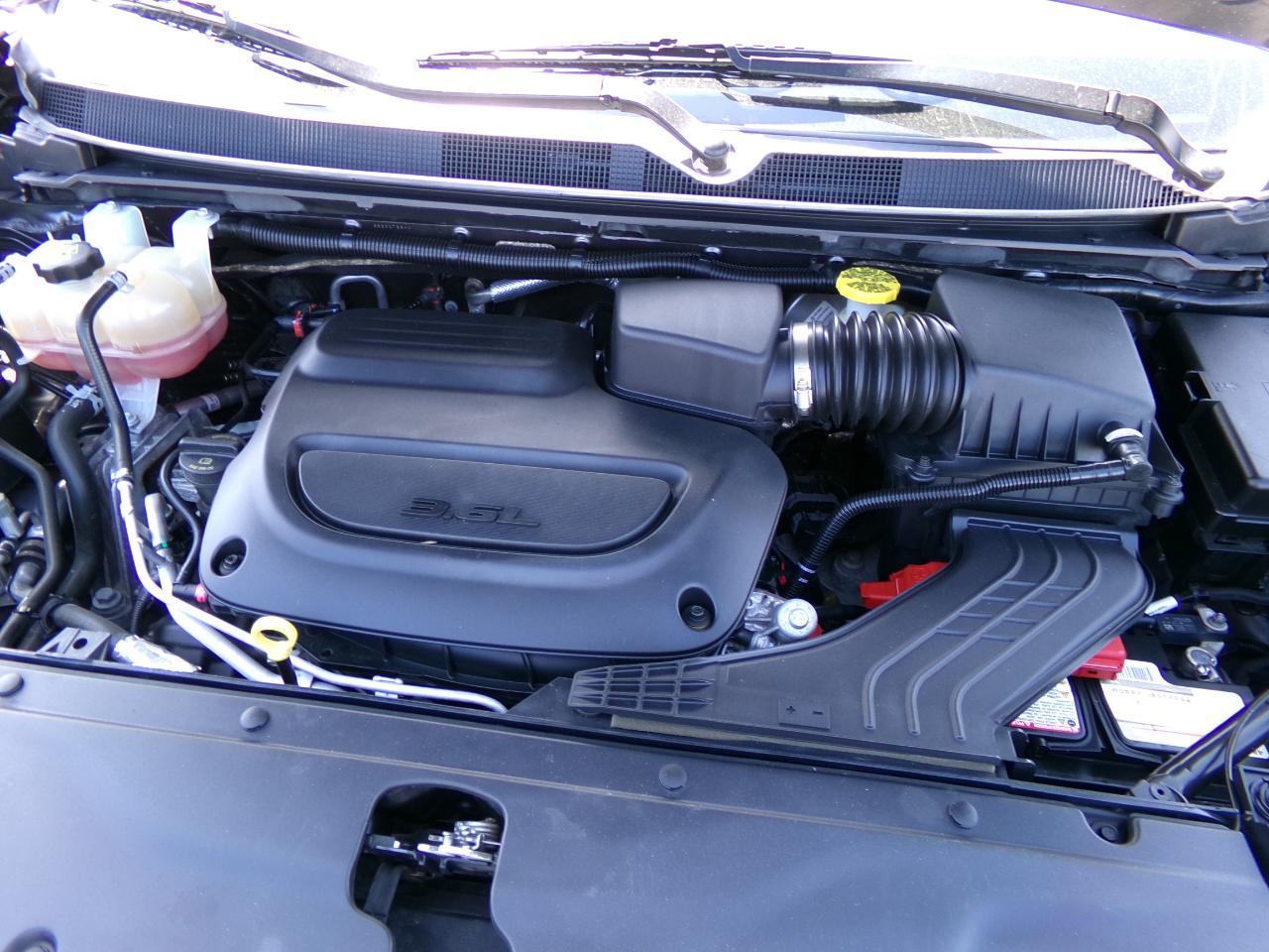 Chrysler Pacifica Limited FWD 2022