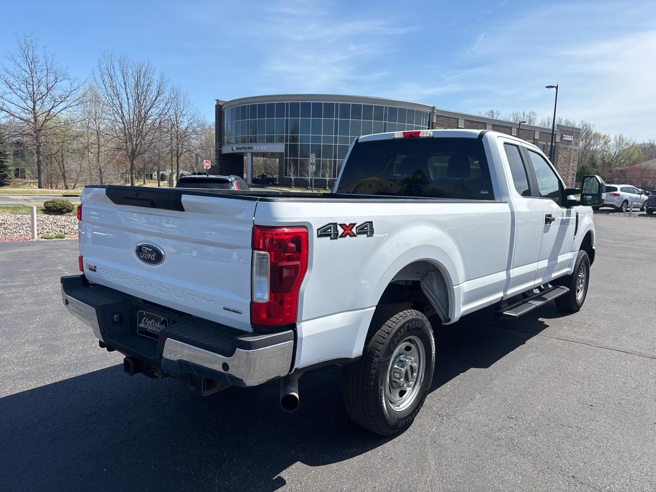 Ford F-250 SD XL SuperCab 4WD 2019