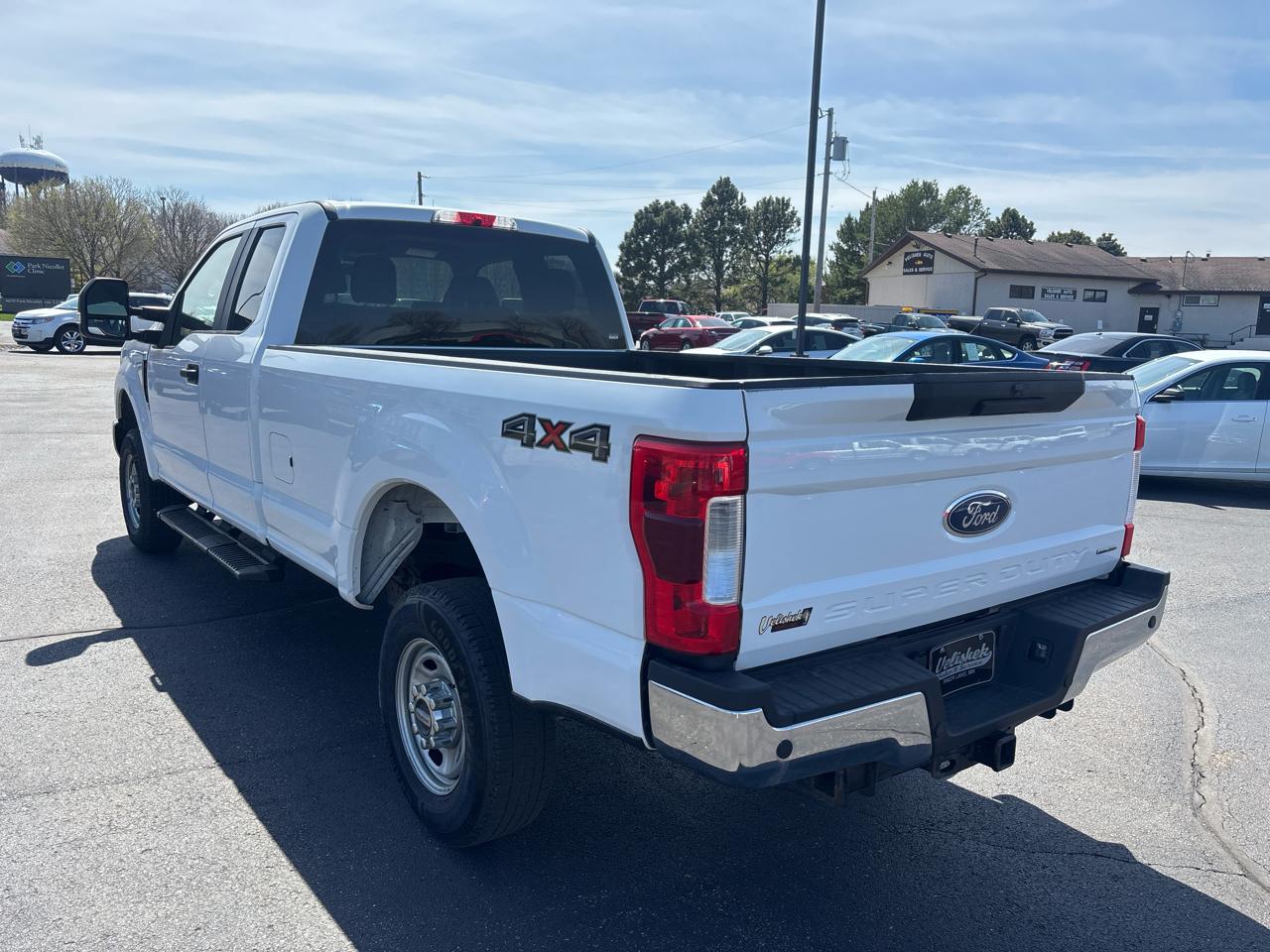 Ford F-250 SD XL SuperCab 4WD 2019