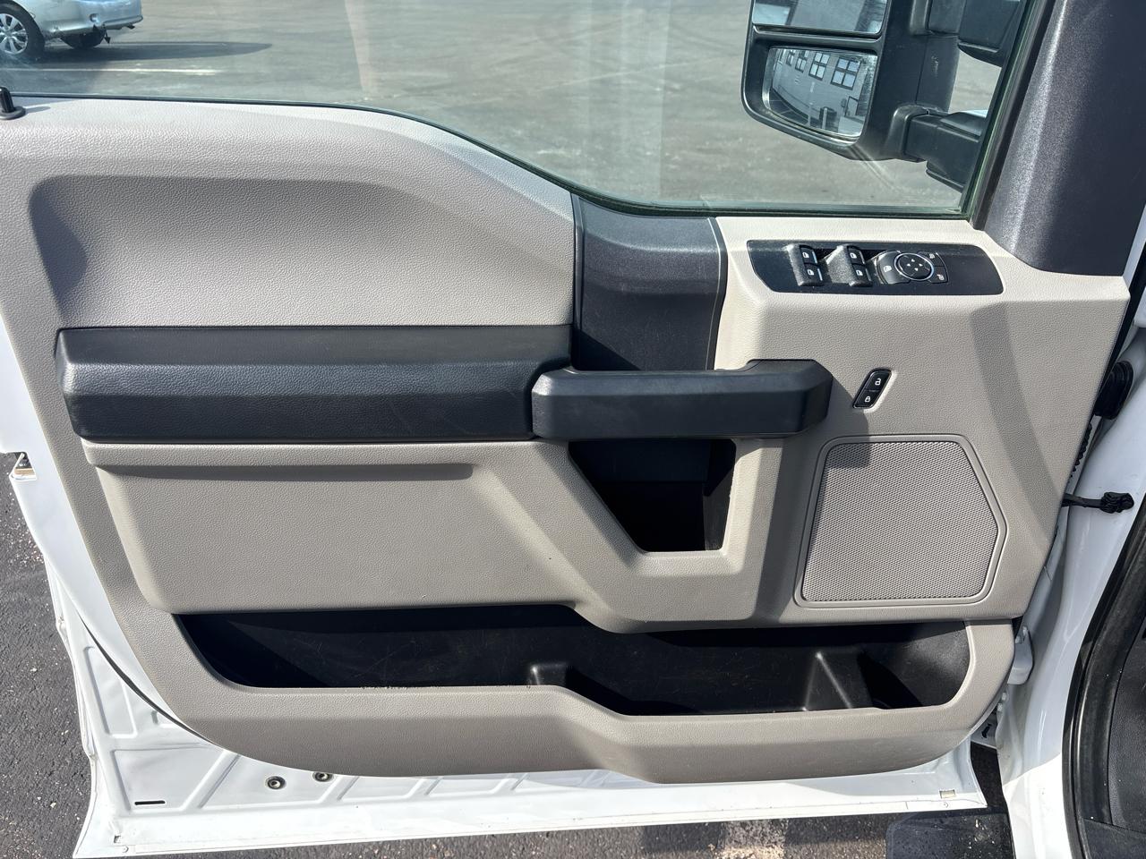 Ford Super Duty F-250 SRW  2022