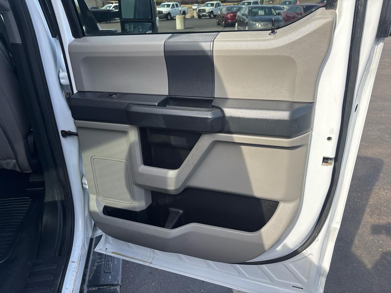 Ford Super Duty F-250 SRW  2022