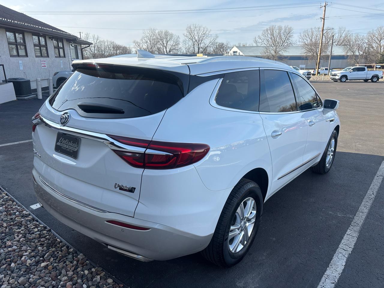 Buick Enclave AWD 4dr Essence 2020