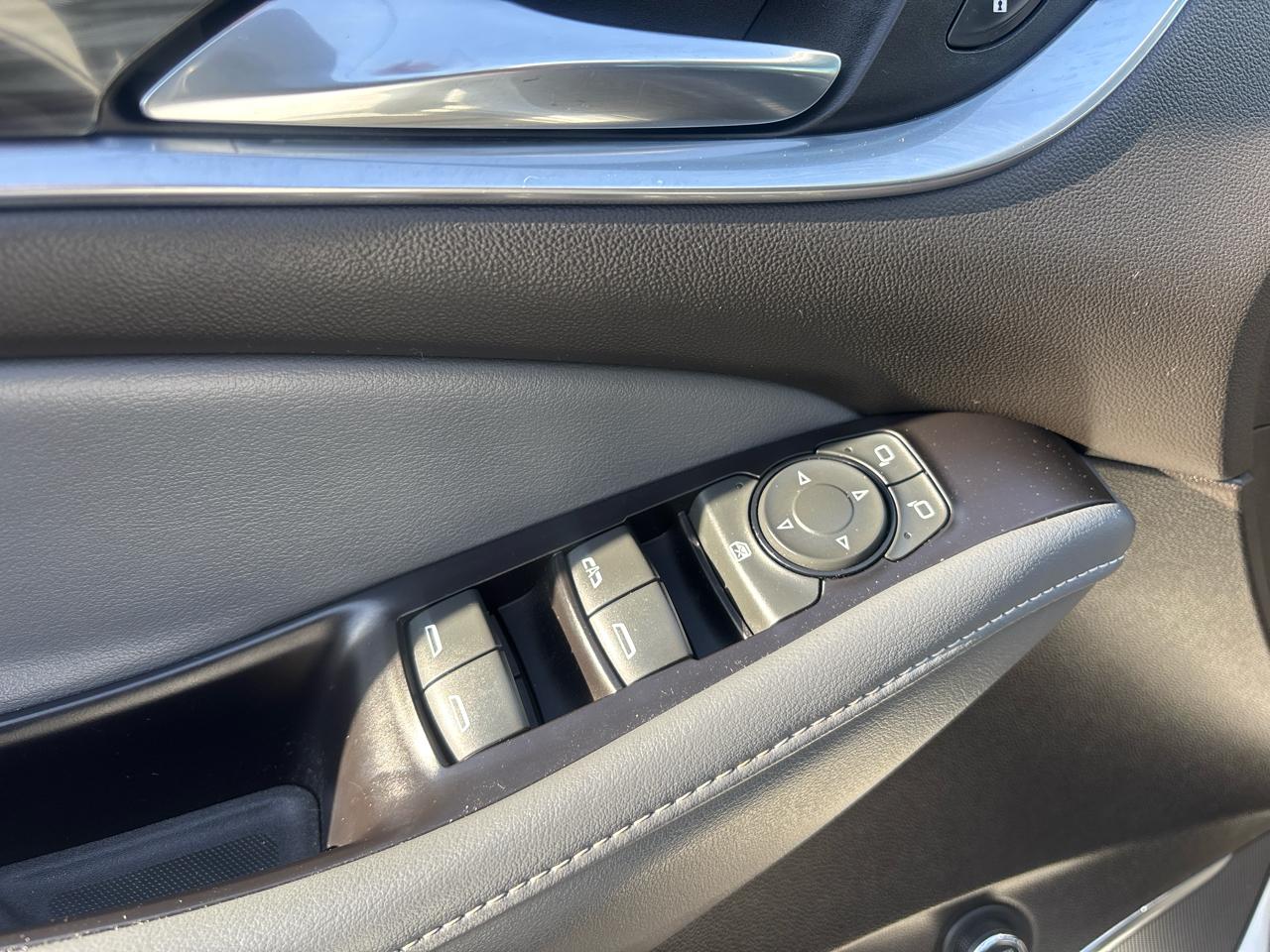 Buick Enclave AWD 4dr Essence 2020