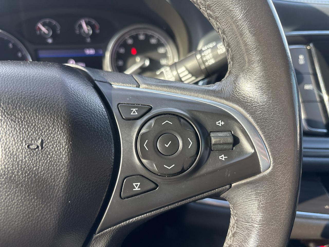 Buick Enclave AWD 4dr Essence 2020