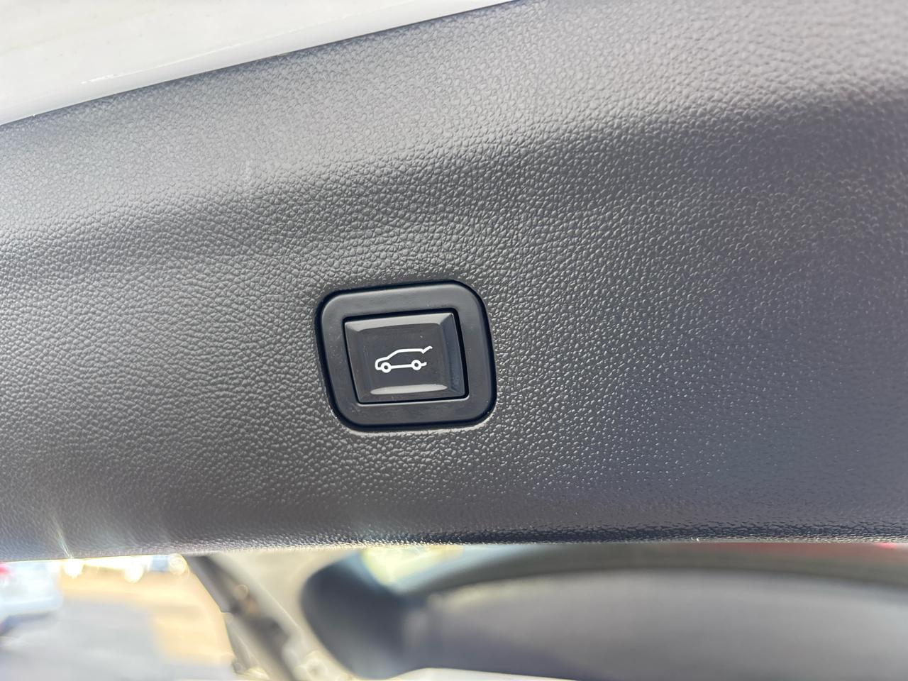 Buick Enclave AWD 4dr Essence 2020