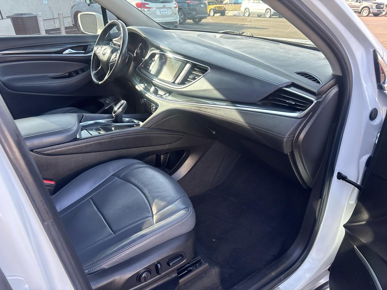 Buick Enclave AWD 4dr Essence 2020