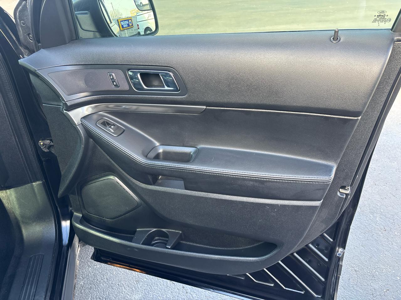 Ford Explorer Police 4WD 2016