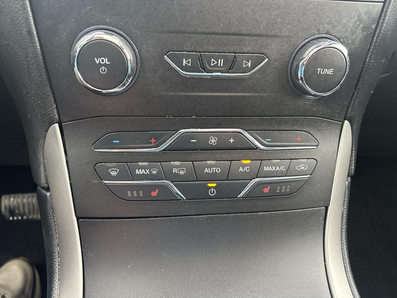 Ford Edge SEL AWD 2019