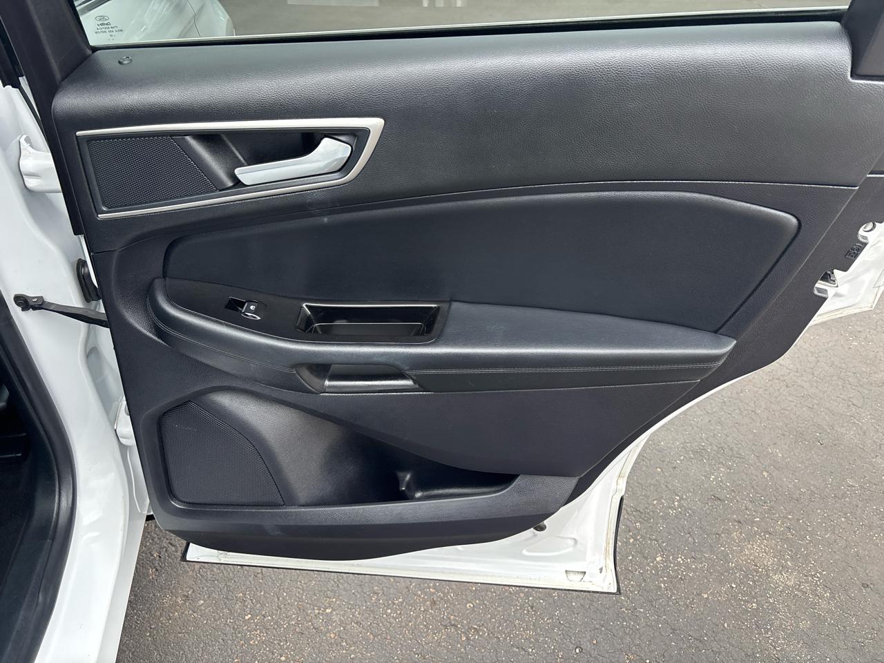 Ford Edge SEL AWD 2019