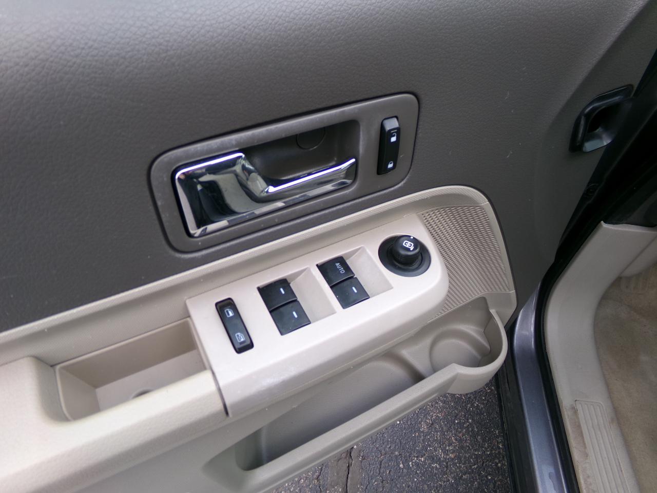 Ford Edge 4dr SEL AWD 2010