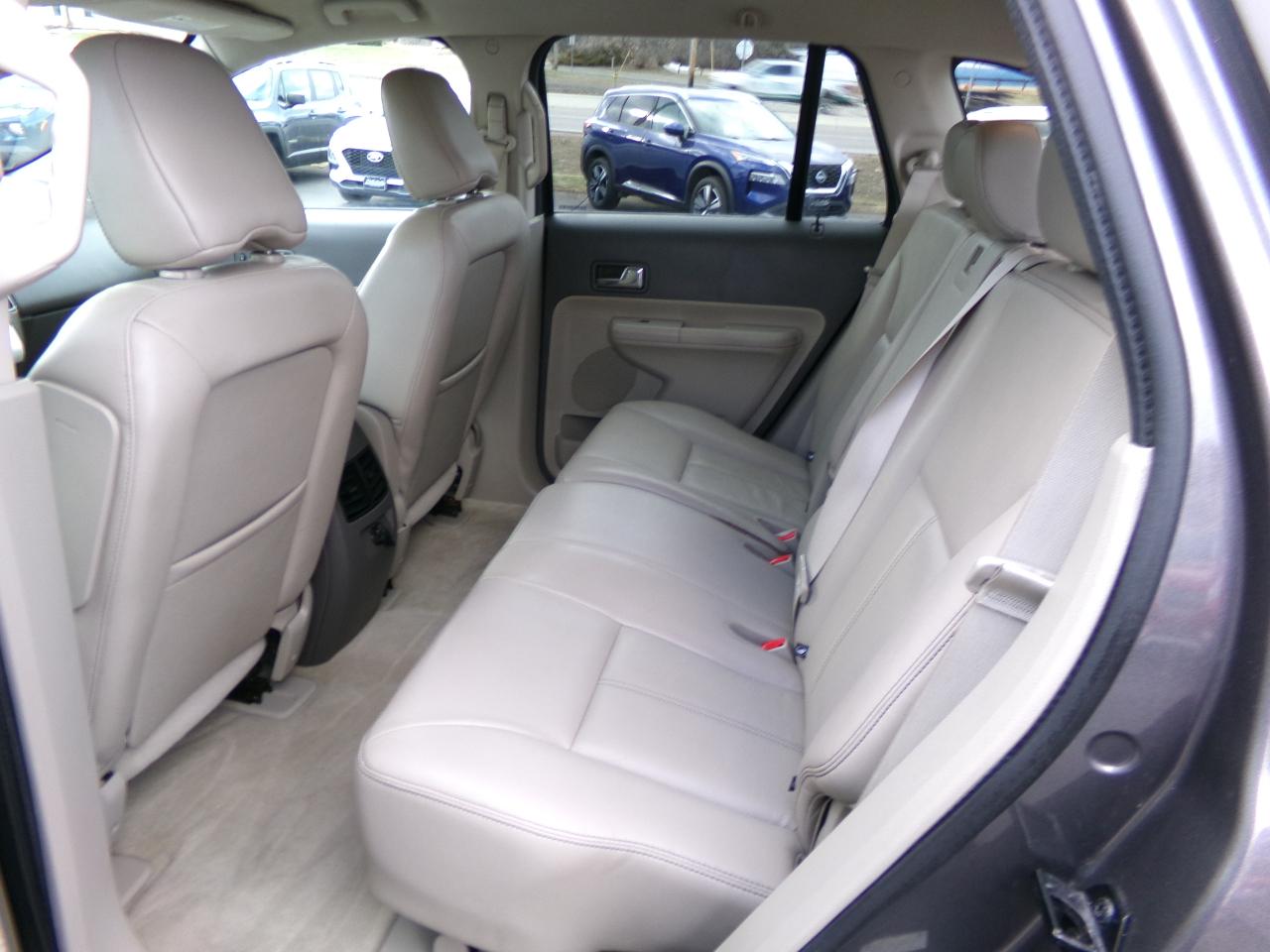 Ford Edge 4dr SEL AWD 2010